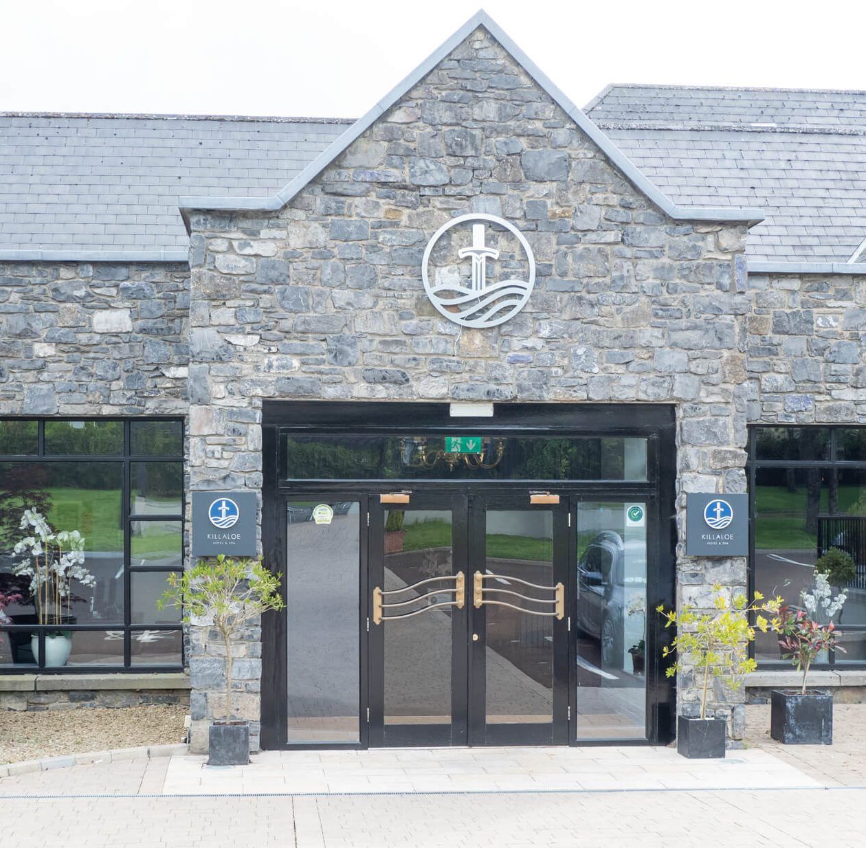 KillaloeHoteland Spa-Hotel-Main-Entrance